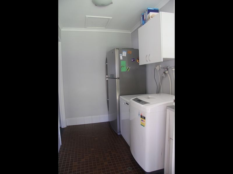 6 Fitzroy Court, Boyne Island QLD 4680