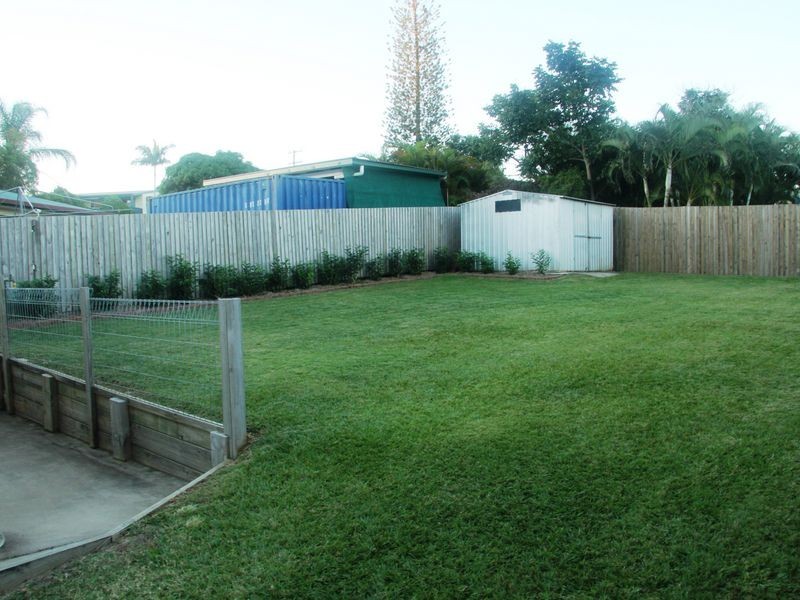 6 Fitzroy Court, Boyne Island QLD 4680