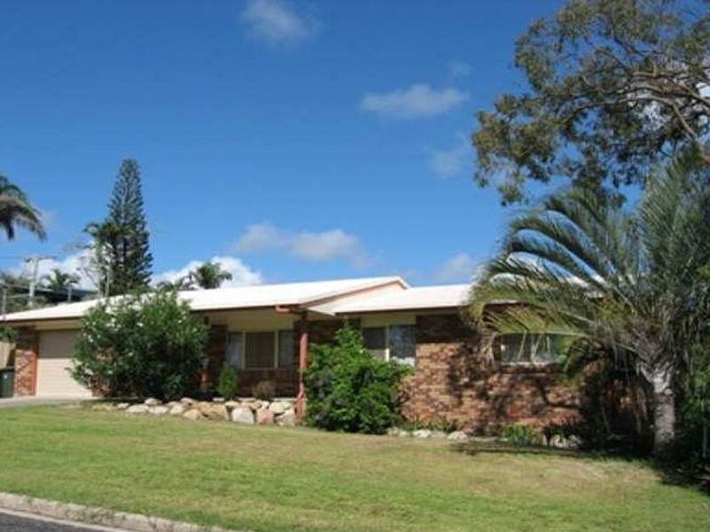 2 Macedon Street, Tannum Sands QLD 4680