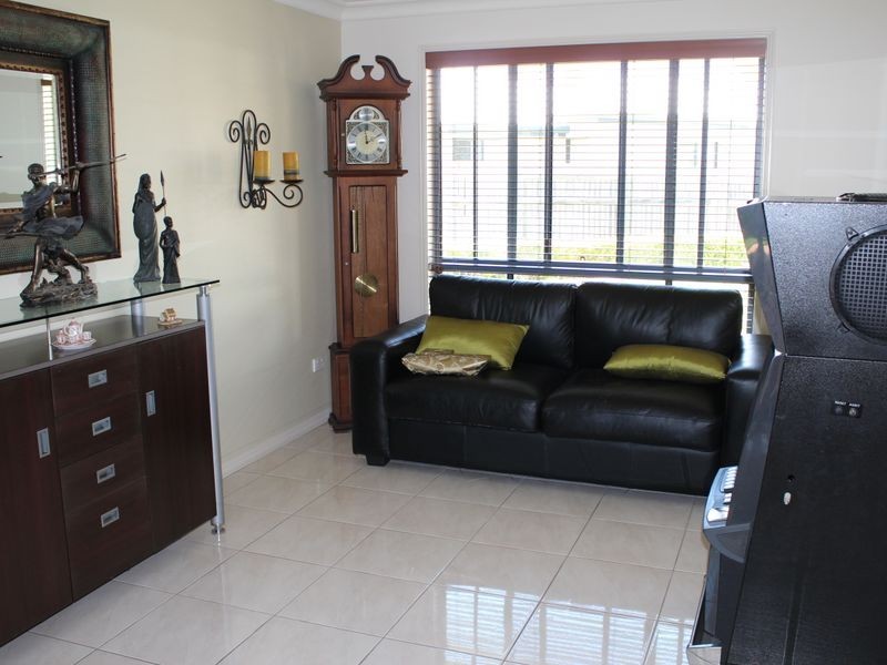 16 Schooner Street, Tannum Sands QLD 4680