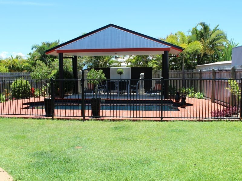 16 Schooner Street, Tannum Sands QLD 4680