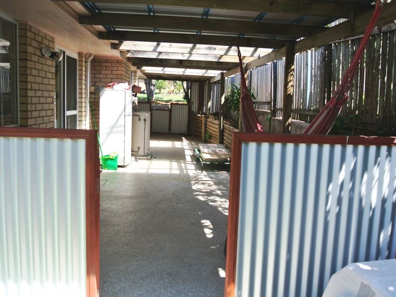 10 Brin Street, Boyne Island QLD 4680