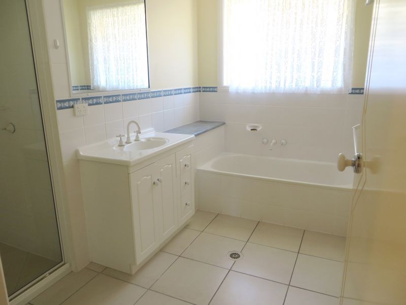 35 Bevington Street, Tannum Sands QLD 4680