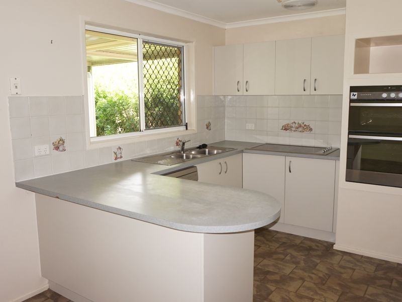45 Latrobe Street, Tannum Sands QLD 4680