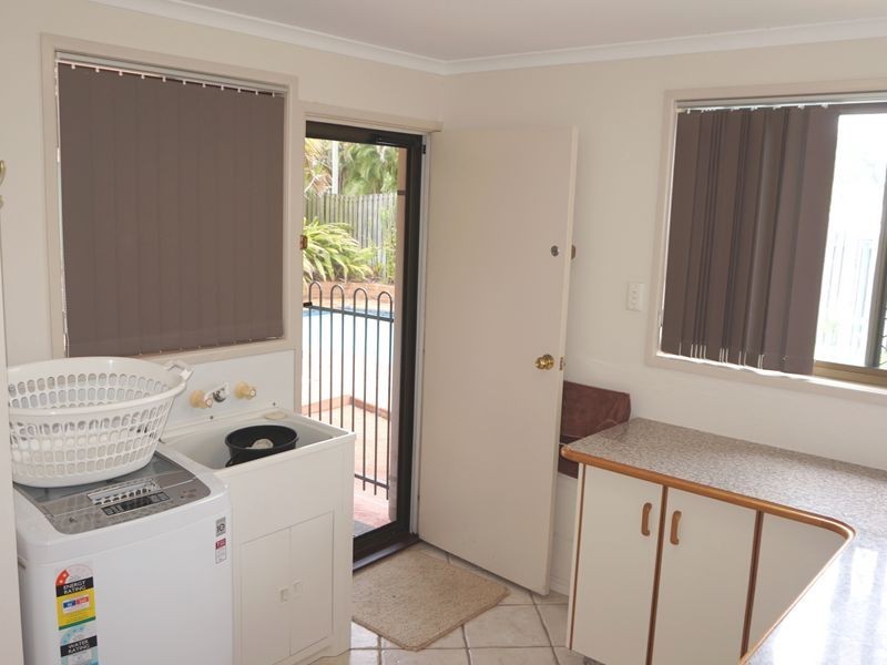 2 Andrew Court, Boyne Island QLD 4680