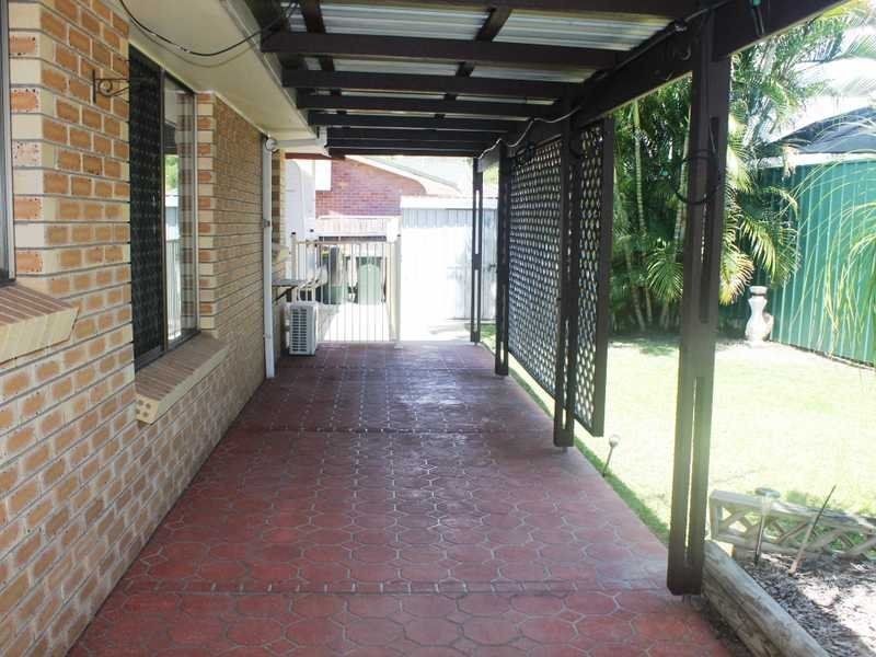 2 Andrew Court, Boyne Island QLD 4680
