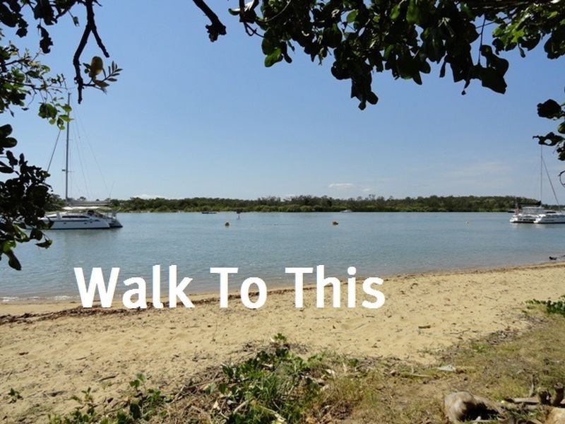 11 Lighthouse Drive, Boyne Island QLD 4680