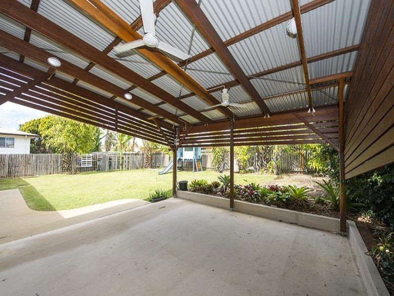 11 Salgado Street, Boyne Island QLD 4680