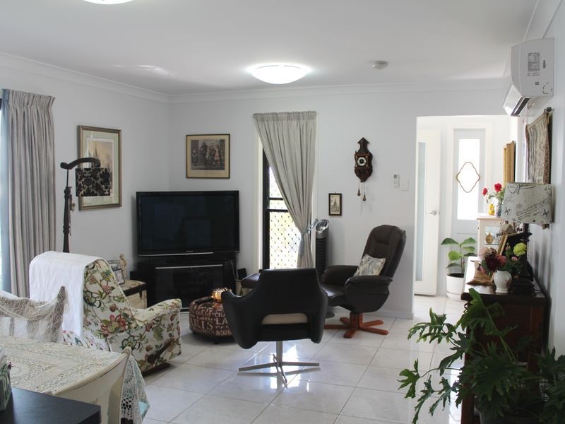 25 Bauhinia Street, Boyne Island QLD 4680