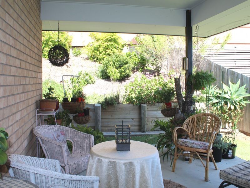 25 Bauhinia Street, Boyne Island QLD 4680