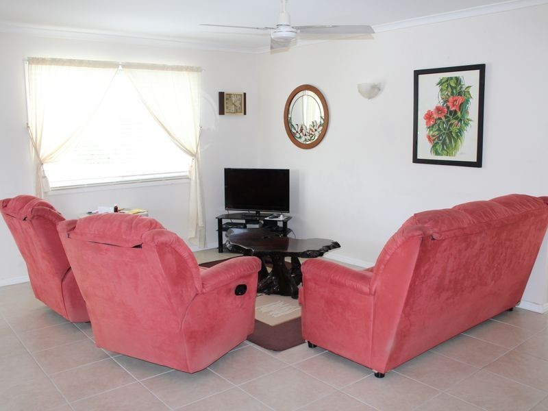 19 Salgado Street, Boyne Island QLD 4680