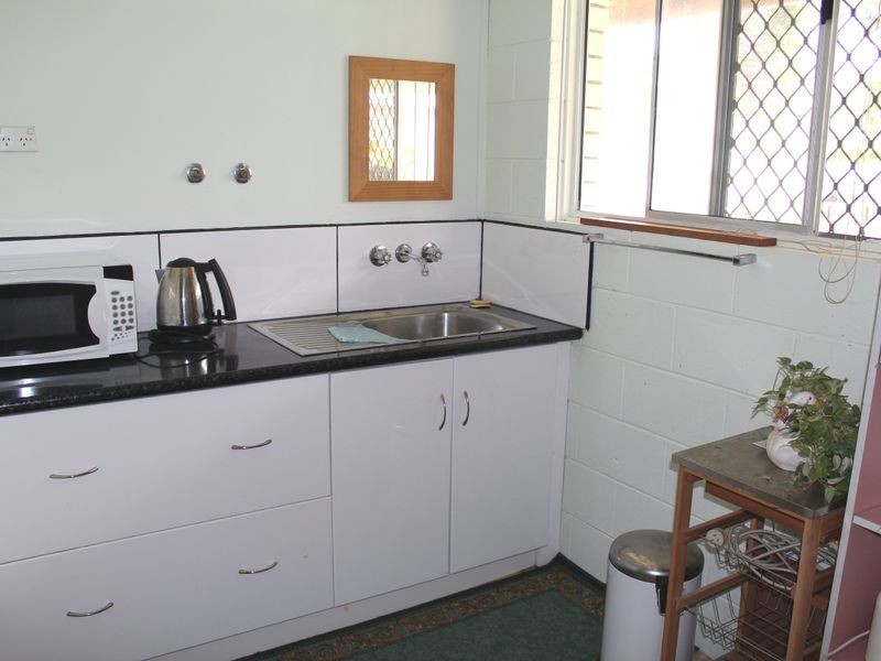 19 Salgado Street, Boyne Island QLD 4680
