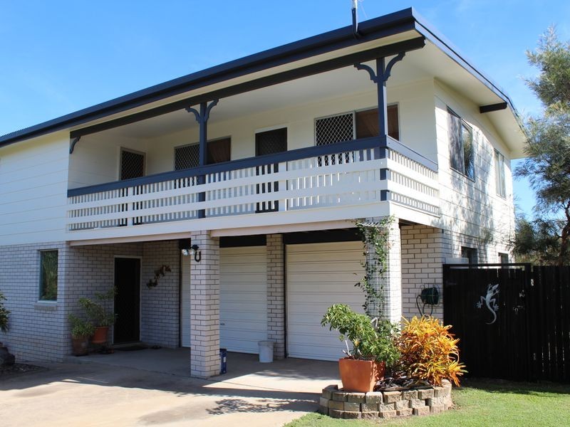 19 Salgado Street, Boyne Island QLD 4680