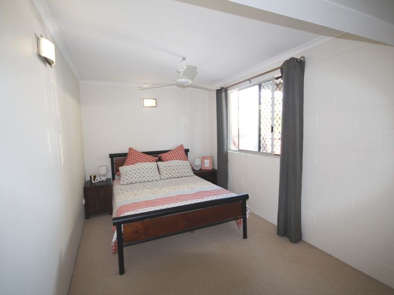 71 Booth Ave, Tannum Sands QLD 4680