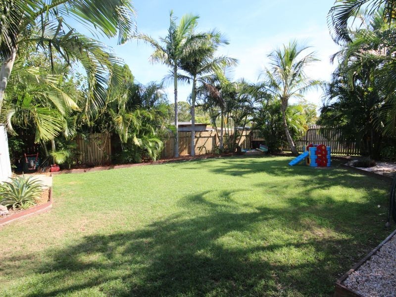71 Booth Ave, Tannum Sands QLD 4680