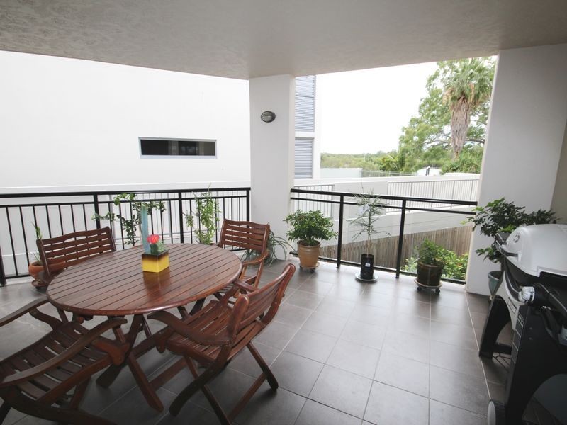 6/8A Wyndham Ave, Boyne Island QLD 4680