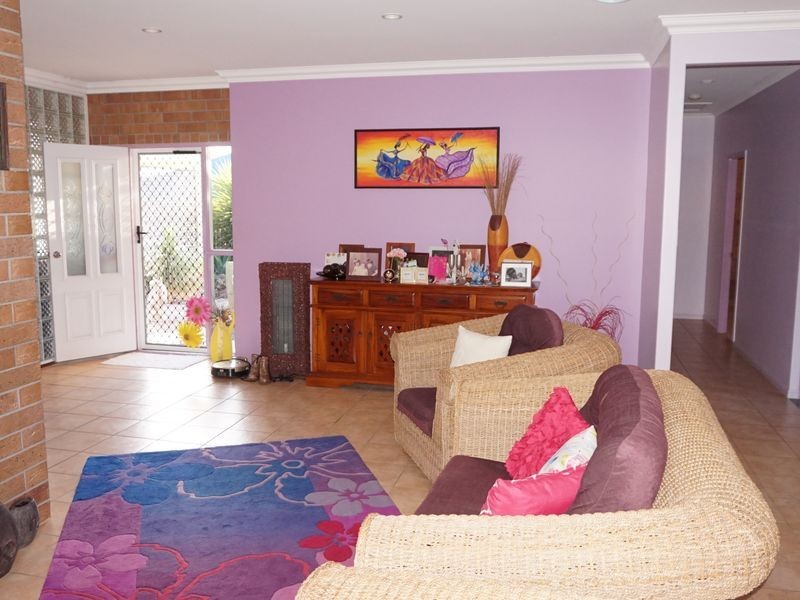 2 Dunn Street, Tannum Sands QLD 4680