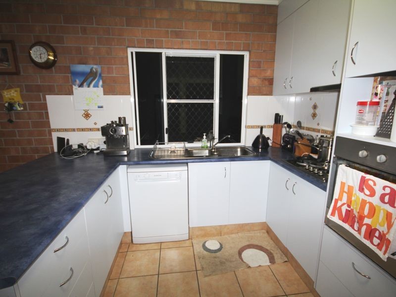 2 Dunn Street, Tannum Sands QLD 4680