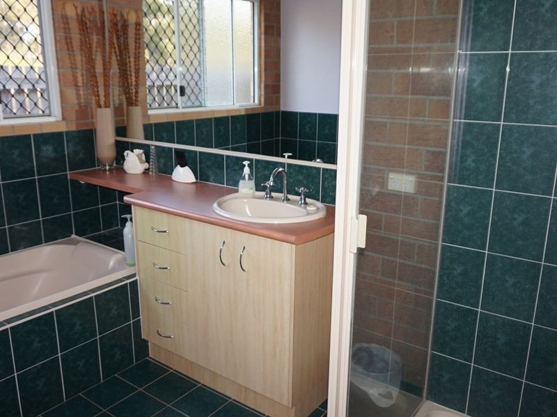 2 Dunn Street, Tannum Sands QLD 4680