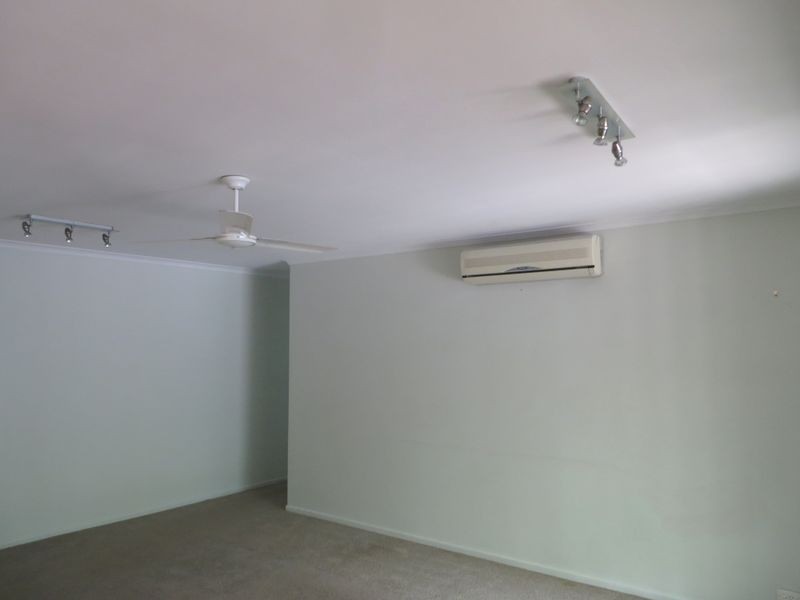 82 Booth Ave, Tannum Sands QLD 4680