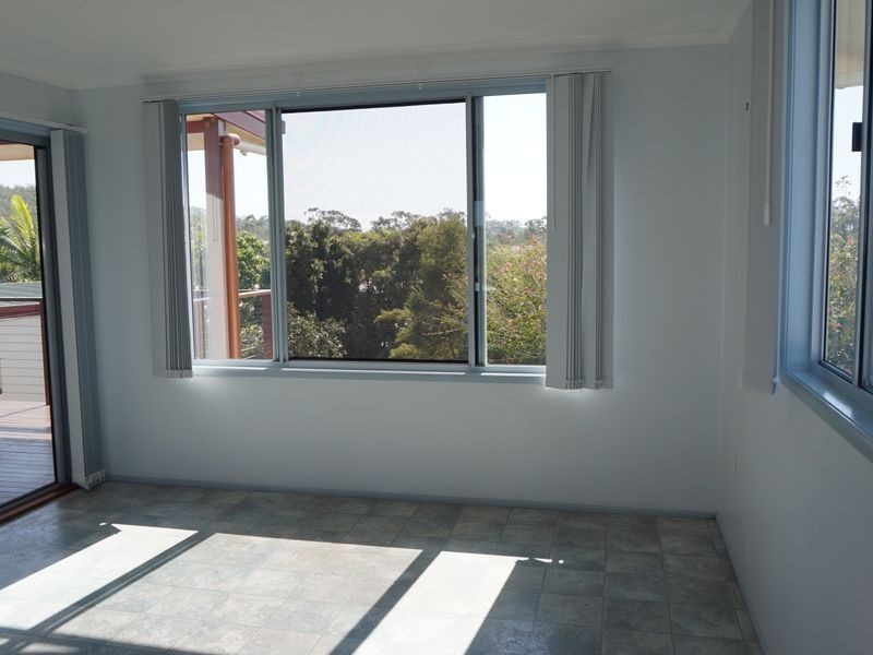 6 Currawong Court, Boyne Island QLD 4680