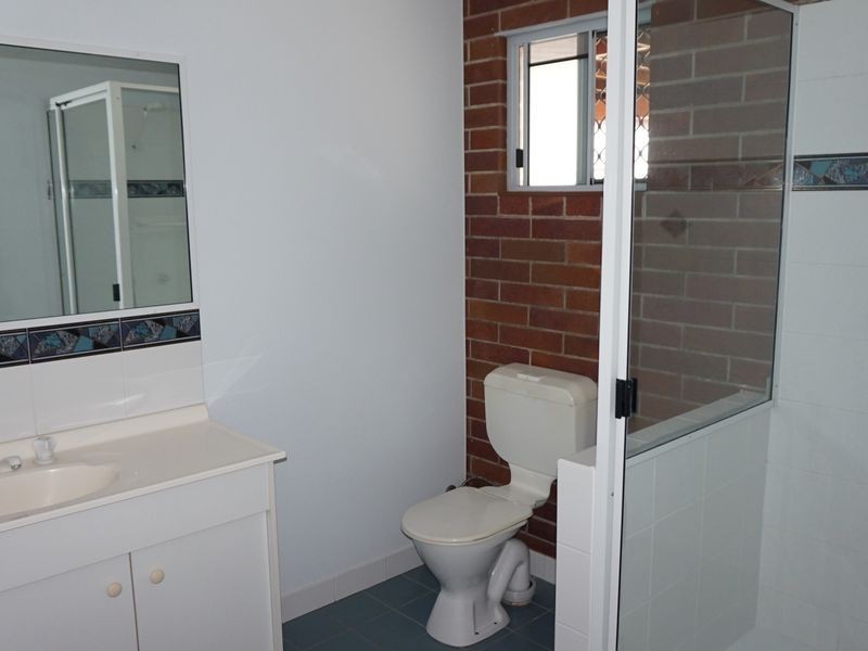 6 Currawong Court, Boyne Island QLD 4680