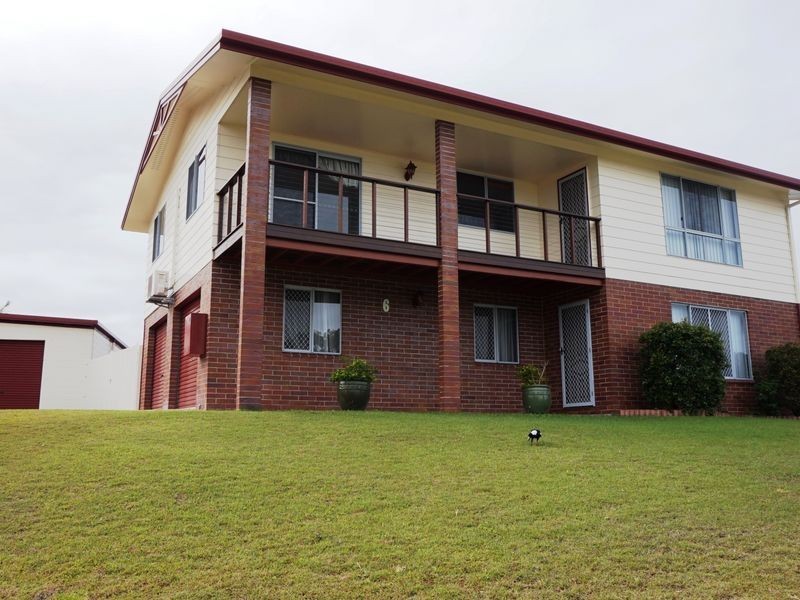 6 Currawong Court, Boyne Island QLD 4680