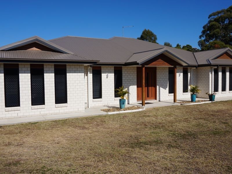 1A Plimsoll Court, Tannum Sands QLD 4680