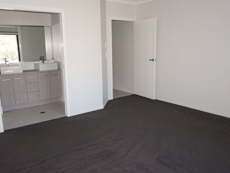 1A Plimsoll Court, Tannum Sands QLD 4680