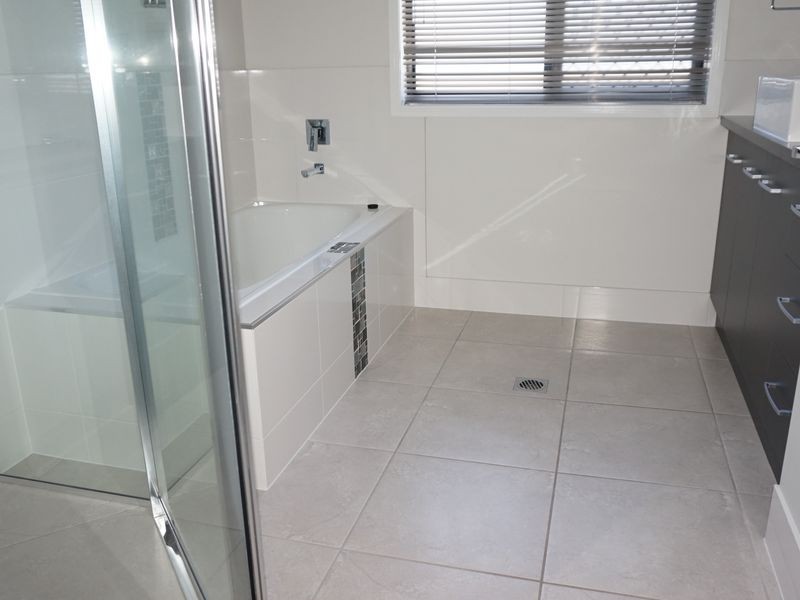 1A Plimsoll Court, Tannum Sands QLD 4680