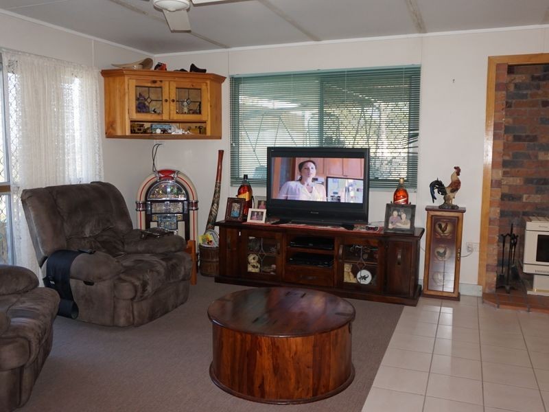 20 Illoura Road, Wurdong Heights QLD 4680