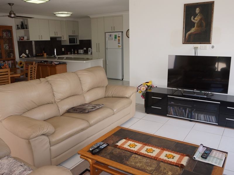 2/55 Bauhinia Street, Boyne Island QLD 4680