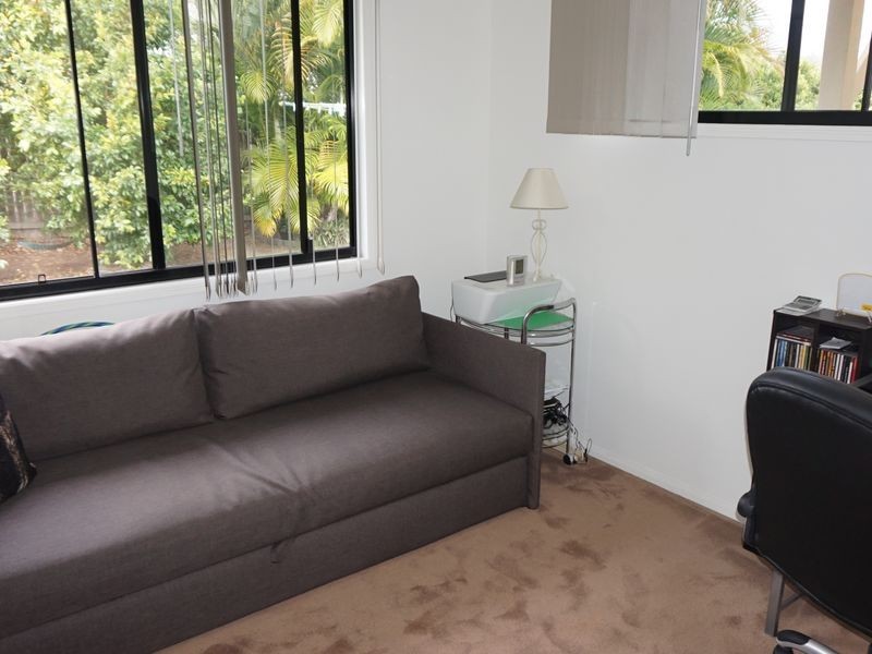 2/55 Bauhinia Street, Boyne Island QLD 4680