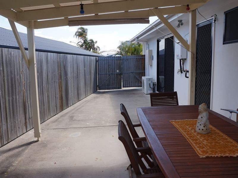 2/55 Bauhinia Street, Boyne Island QLD 4680