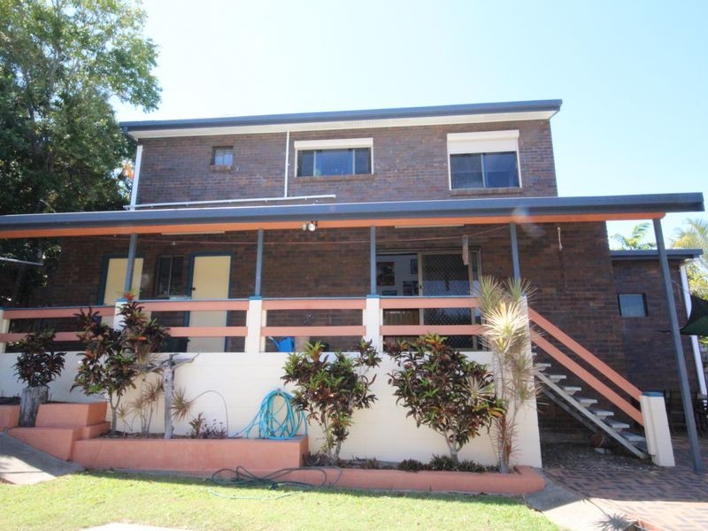 15 Sayre Cr, Boyne Island QLD 4680