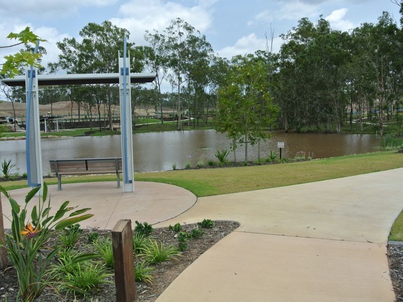 36 Tulipwood Circuit, Boyne Island QLD 4680