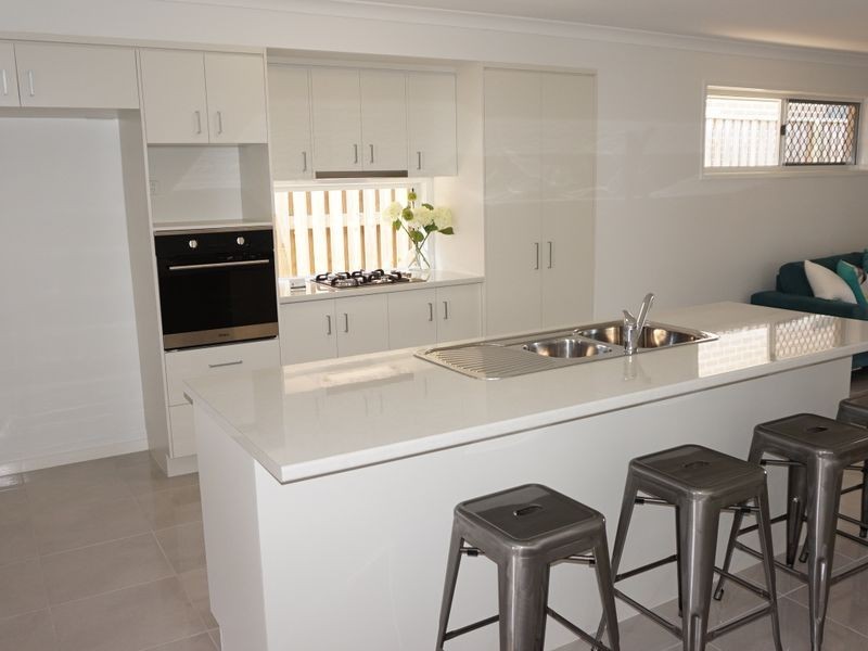 27 Marloo Drive, Tannum Sands QLD 4680