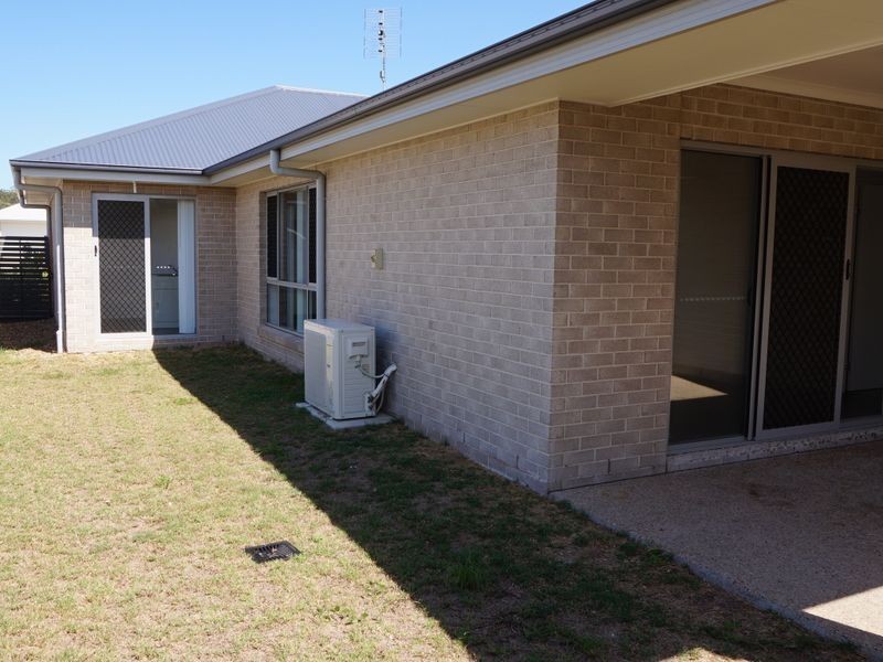 2 Wabby Street, Boyne Island QLD 4680
