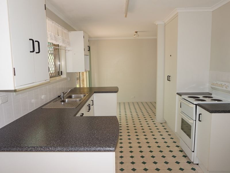 13 Ridge Close, Tannum Sands QLD 4680