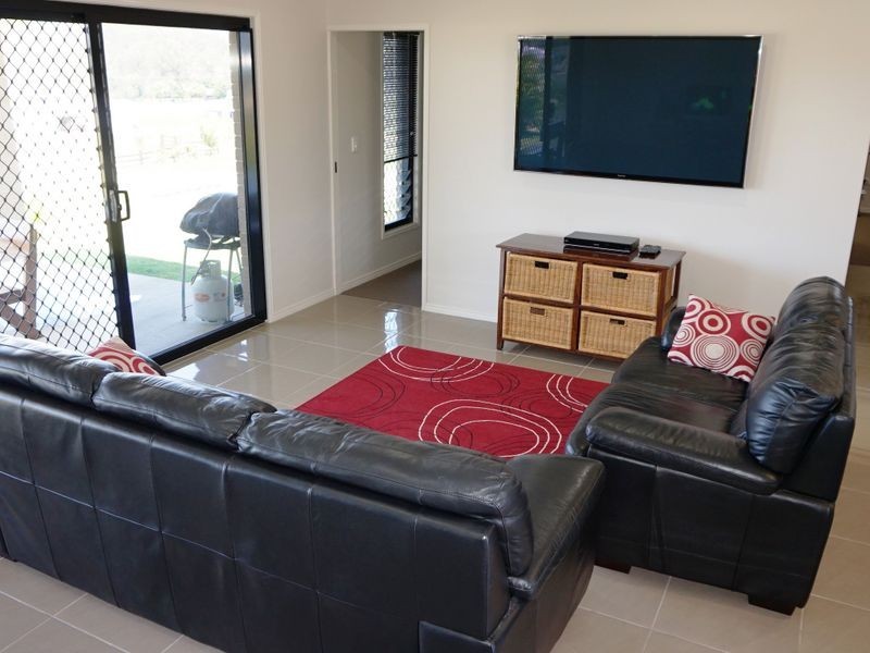 26 Jillaroo Close, Benaraby QLD 4680