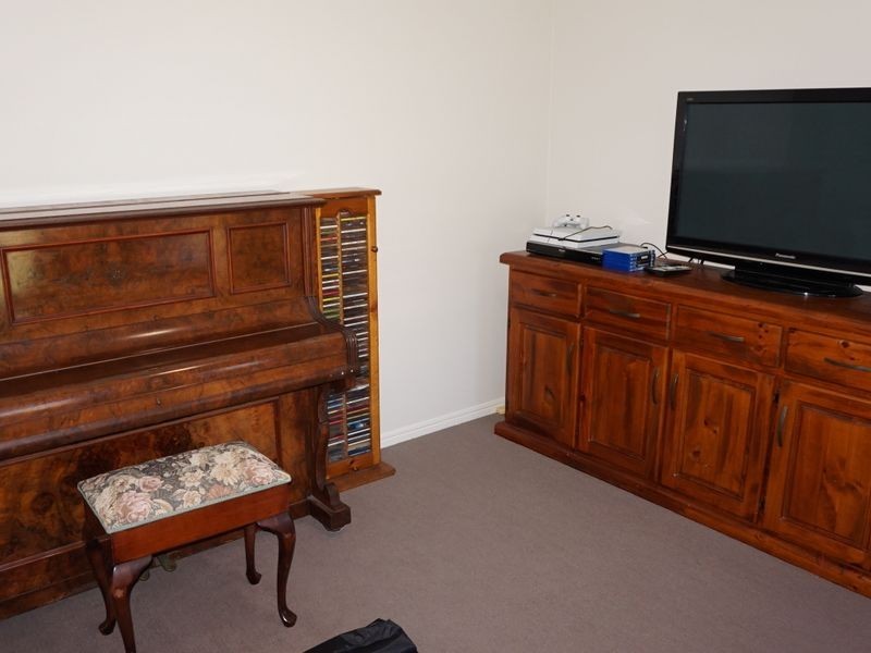 26 Jillaroo Close, Benaraby QLD 4680