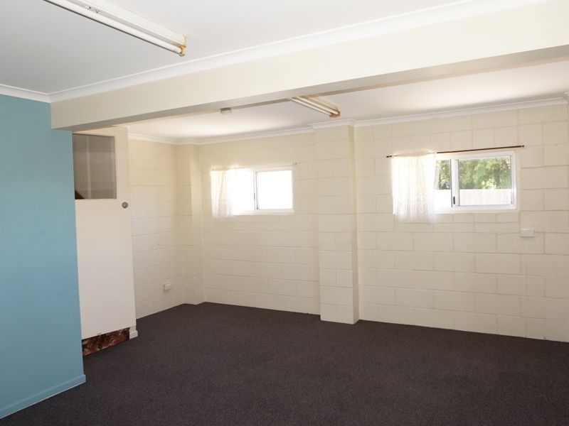 26 Orana Avenue, Boyne Island QLD 4680