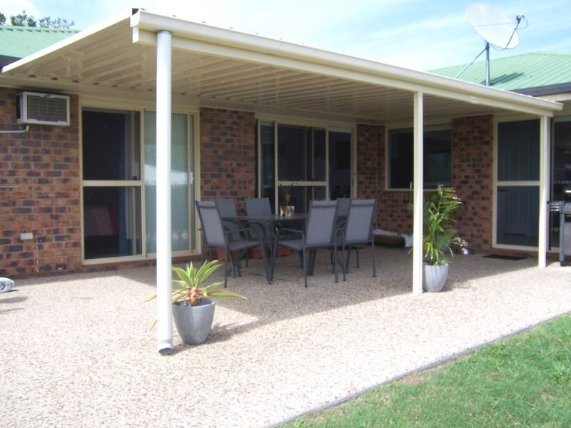 26 Curtis Ave, Boyne Island QLD 4680