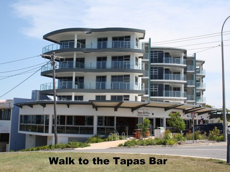 14 The Oaks Road, Tannum Sands QLD 4680