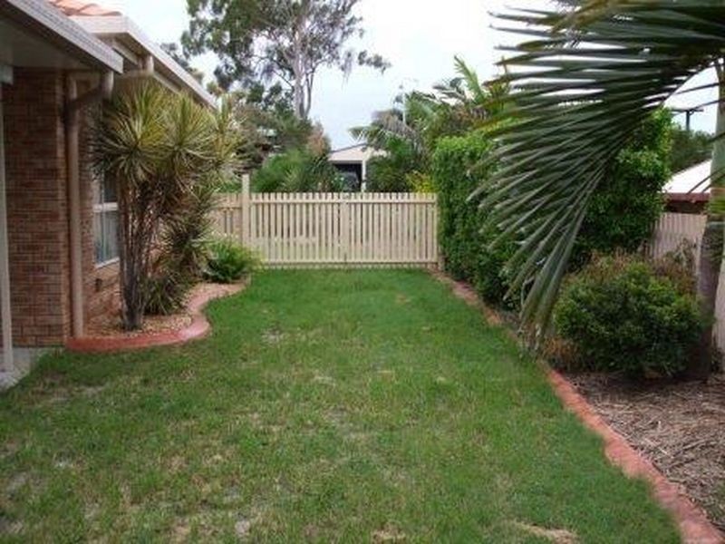 50 Lomandra Street, Boyne Island QLD 4680