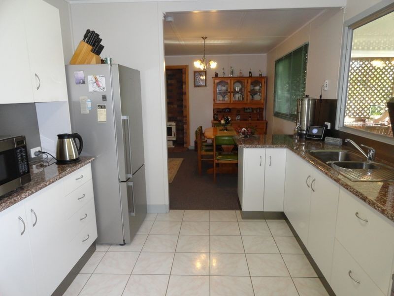 20 Illoura Road, Wurdong Heights QLD 4680