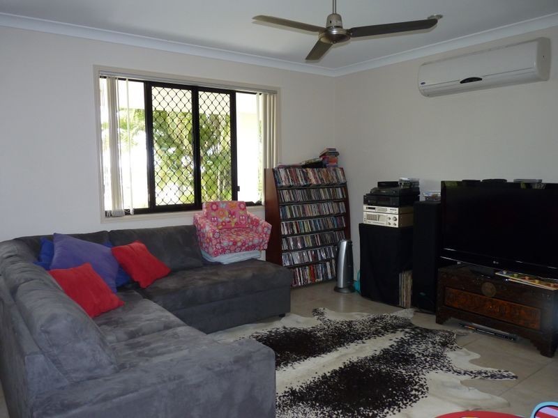 8 Alpine Avenue, Boyne Island QLD 4680