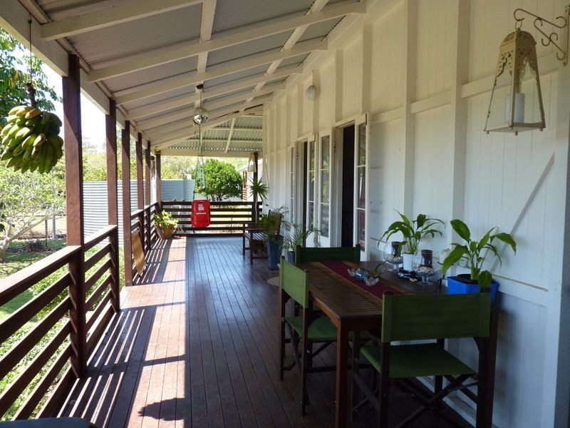 17 Wadeleigh Street, Bororen QLD 4678