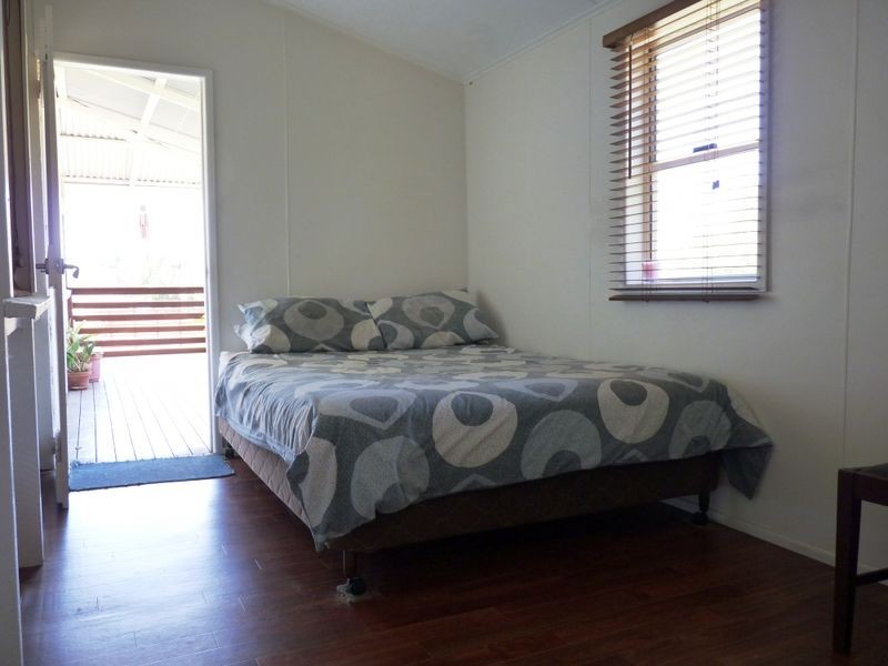 17 Wadeleigh Street, Bororen QLD 4678