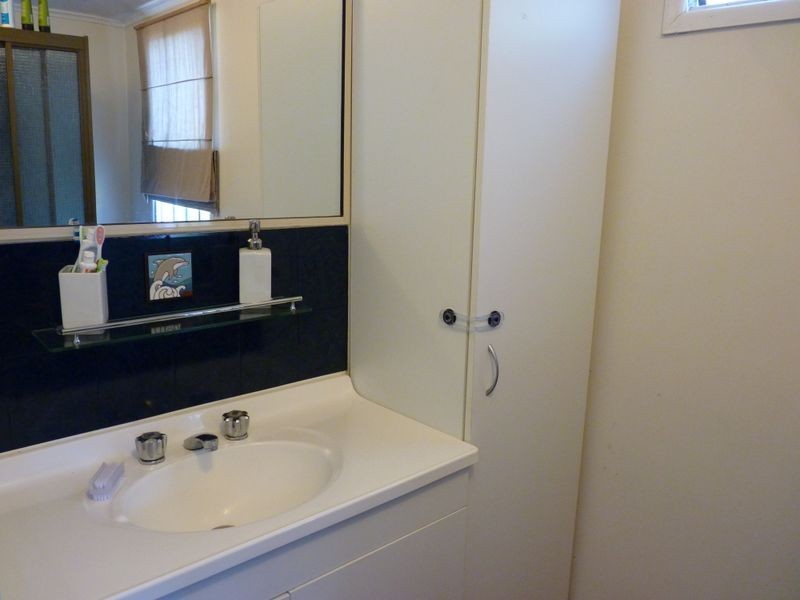 17 Wadeleigh Street, Bororen QLD 4678